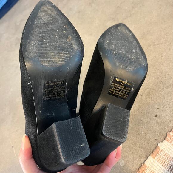 Steve Madden Reece Black Leather sock Ankle bootie fashion boots womens 7 shoes - Picture 8 of 9